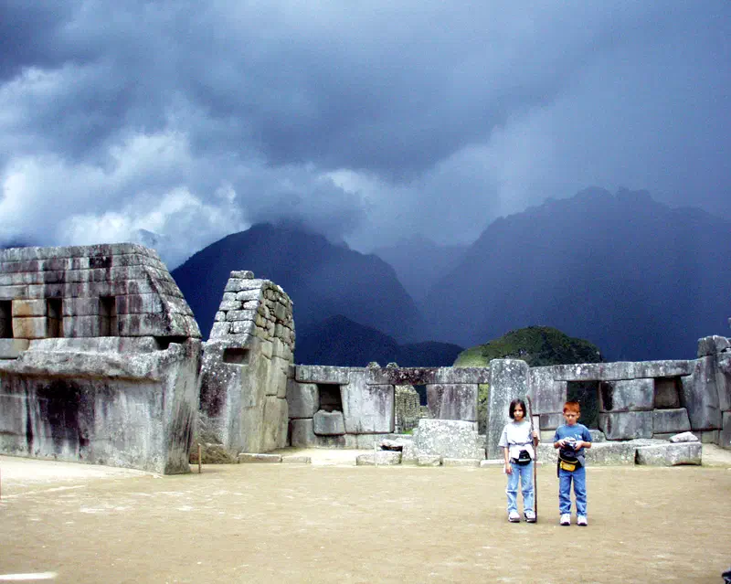 Machu Pichu (Laal-Kit)
